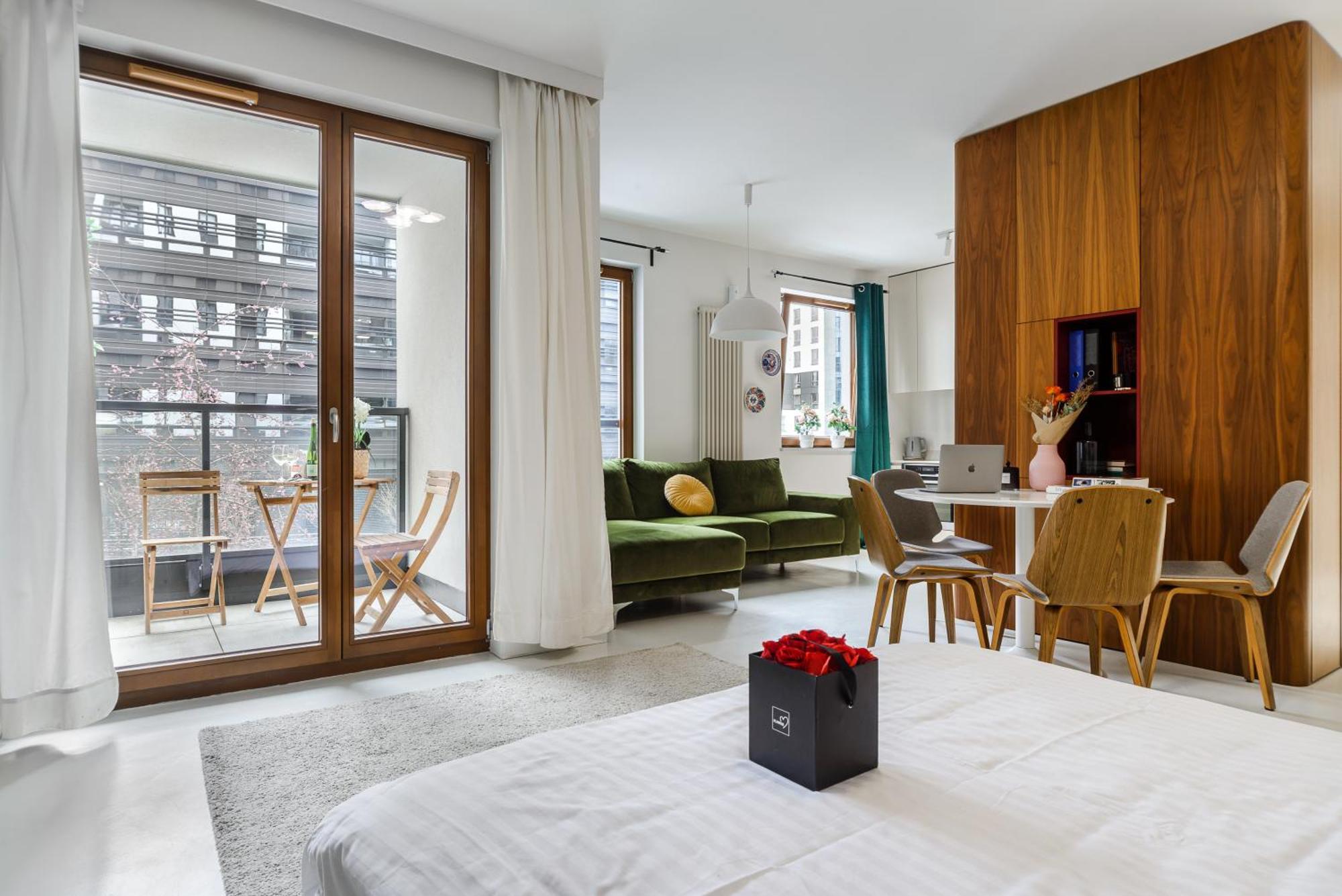 Lumina Apartment With Parking Near Muzeum Powstania Warschau Buitenkant foto