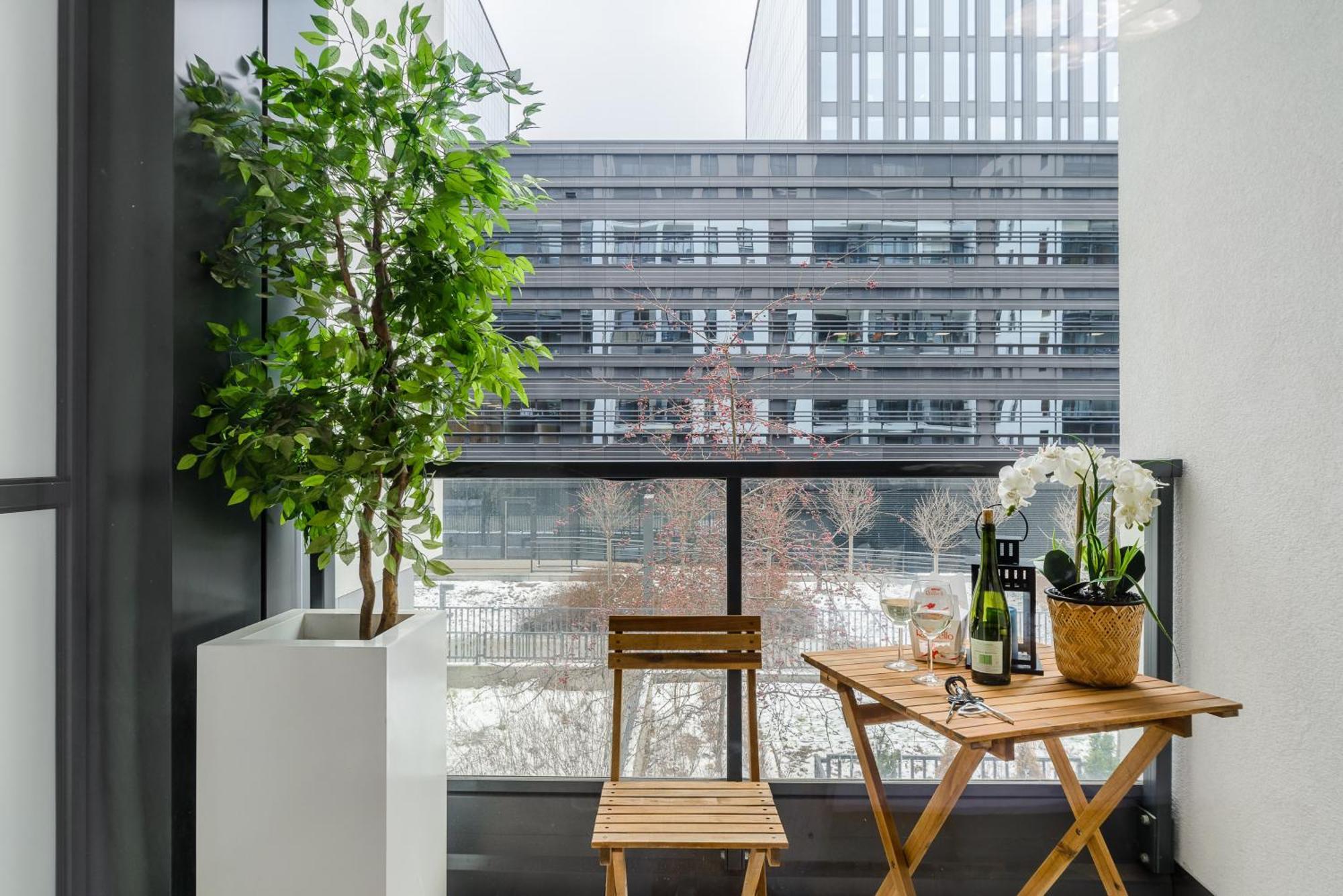 Lumina Apartment With Parking Near Muzeum Powstania Warschau Buitenkant foto